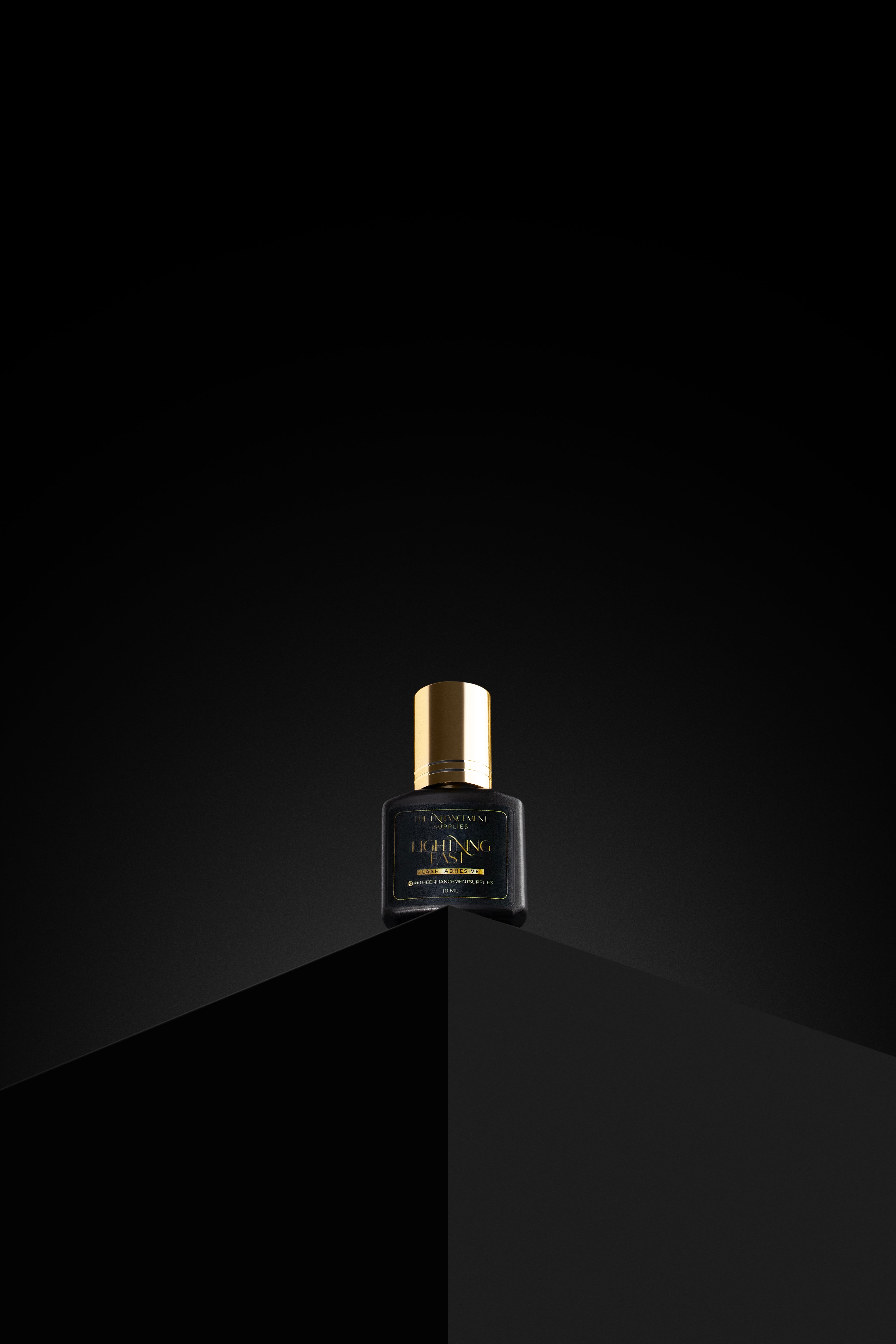 Lightning Fast Lash Adhesive