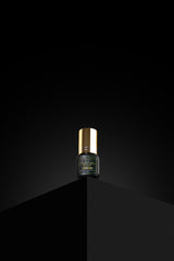 Lightning Fast Lash Adhesive