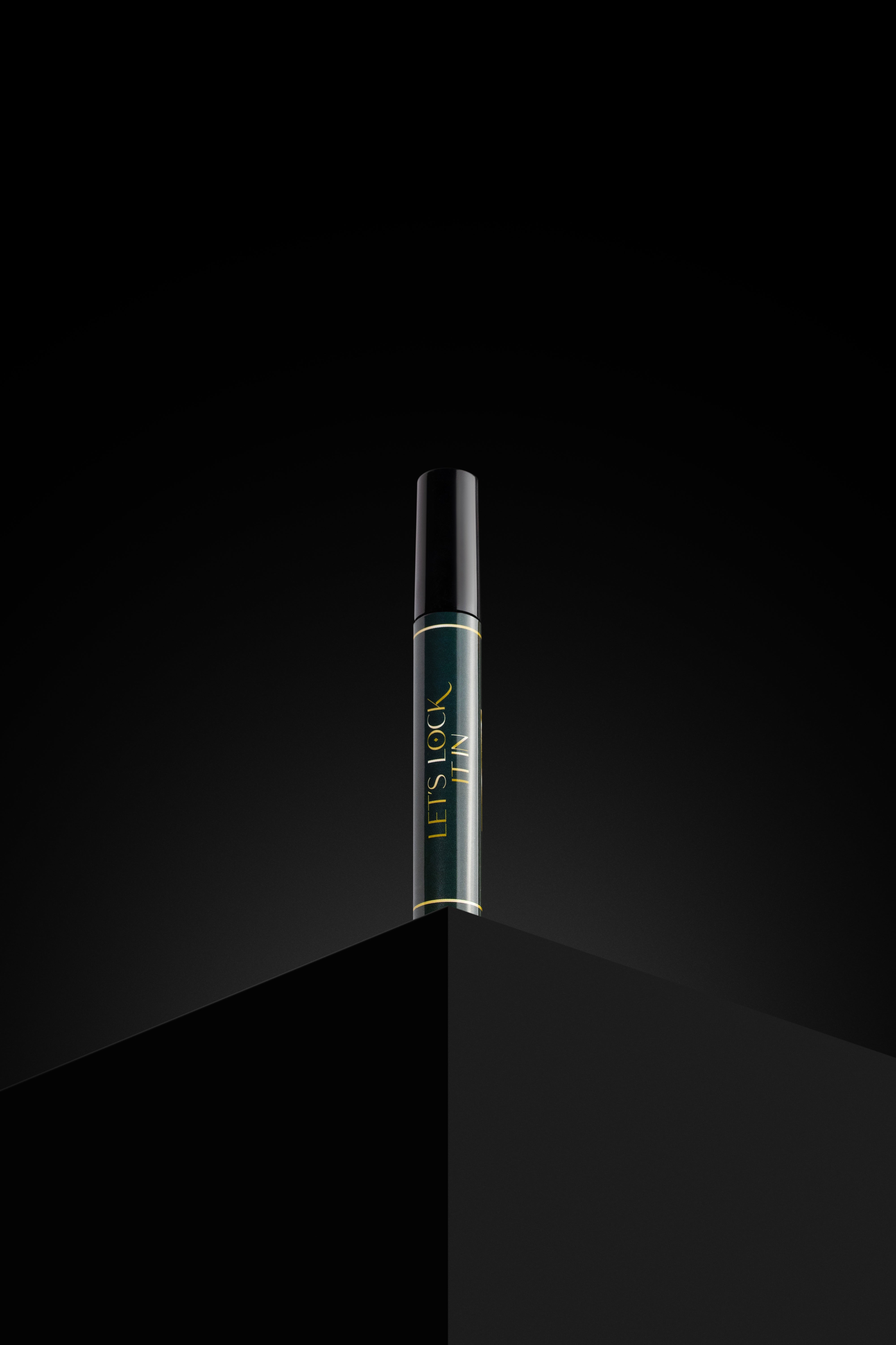 Let's Lock It In Lash Sealant