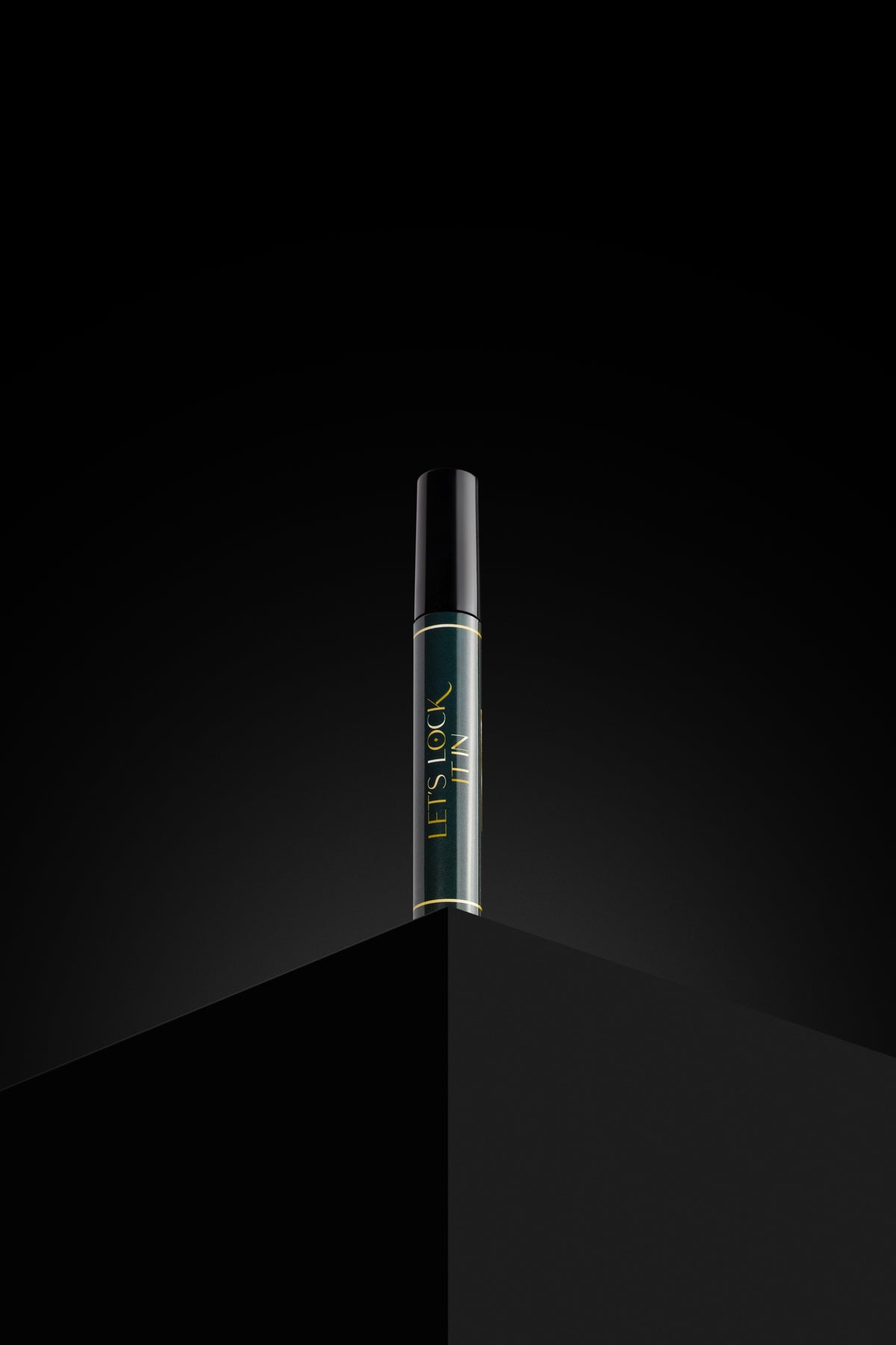 Let's Lock It In Lash Sealant